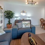 Paparazzi - Riverviews Appartement