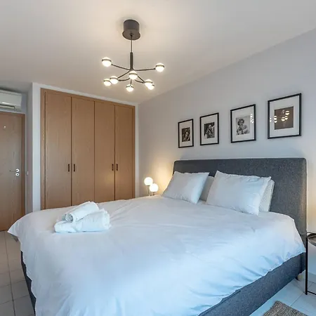 Paparazzi - Riverviews Appartement