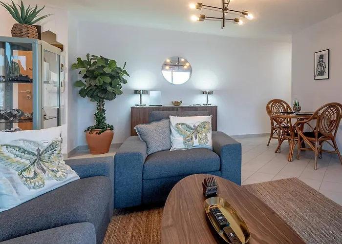 Paparazzi - Riverviews Apartamento